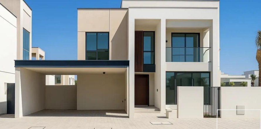4 bedrooms Villa  No. 112494