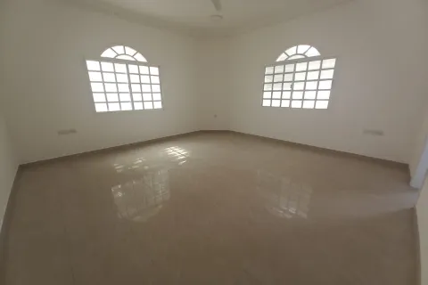 Villa de 8 dormitorios en Muscat, Oman No. 108485 6