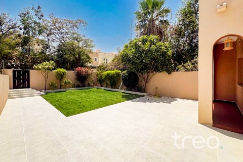 Villa de 3 dormitorios en Arabian Ranches, UAE No. 206204 3