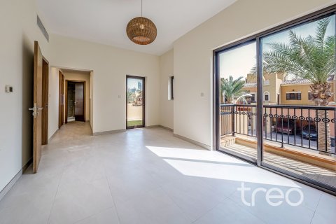 Villa de 4 chambres à Bloomingdale, UAE No. 206205 18
