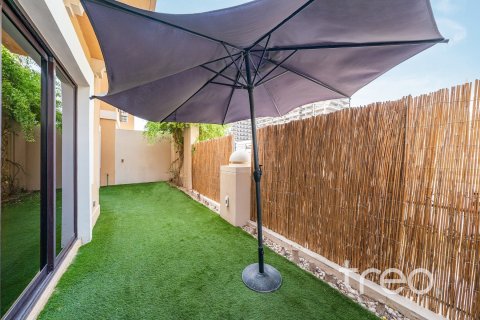 Villa de 4 chambres à Bloomingdale, UAE No. 206205 3