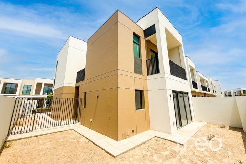 Townhouse de 4 chambres à Arabian Ranches 3, UAE No. 206203 3
