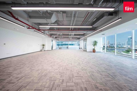 921.5مربع، مكتب في Sheikh Zayed Road, الإمارات العربية المتحدة رقم 163647