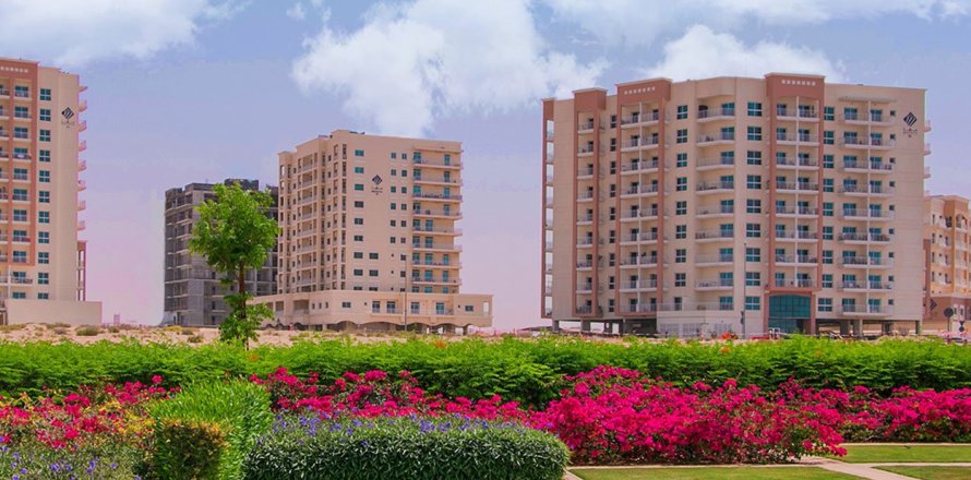 Land de 1560.77m² en Dubai, UAE No. 187898