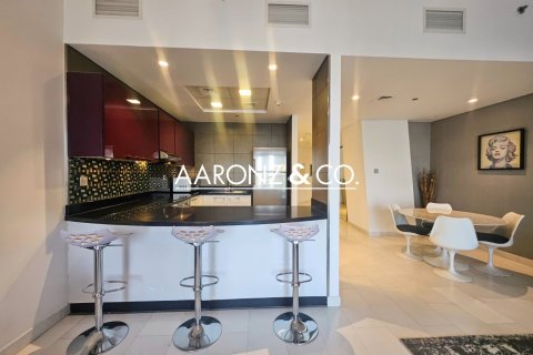 Apartment de 2 dormitorios en Cayan Tower, UAE No. 142856 16
