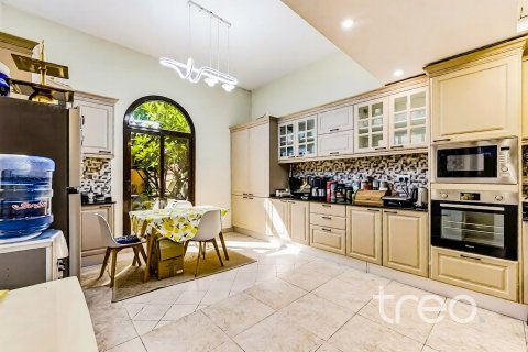 Villa de 4 chambres à Mudon, UAE No. 173521 7