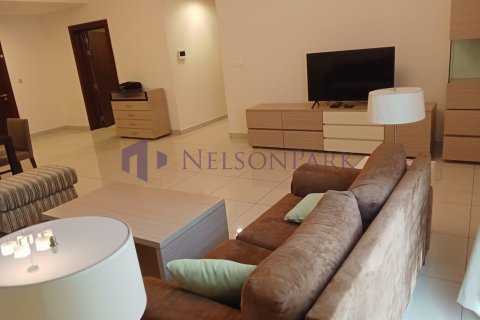 2 bedrooms Apartment in Doha, Qatar No. 57383 2