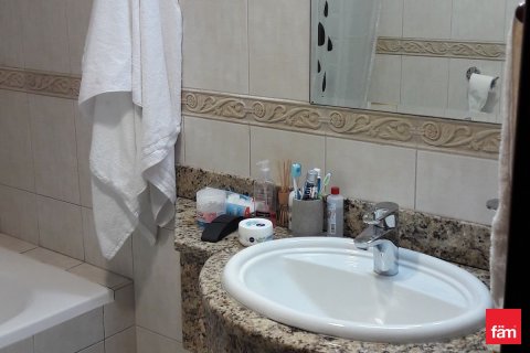 Квартира с 1 спальней в Дубай Марина, ОАЭ №146346 9