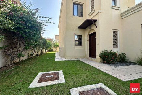Вилла с 4 спальнями в Дубай, ОАЭ №146345 20