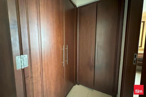 Вилла с 4 спальнями в Дубай, ОАЭ №146345 16