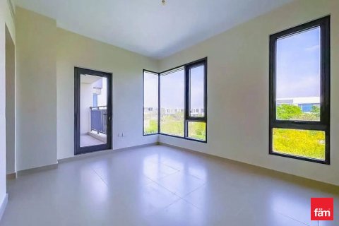 Villa de 4 dormitorios  No. 125113 3