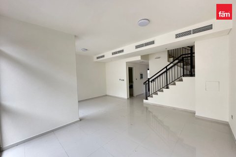 Townhouse de 3 dormitorios  No. 115920 2