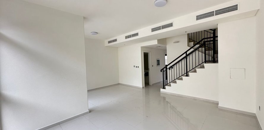 Townhouse de 3 dormitorios No. 115920