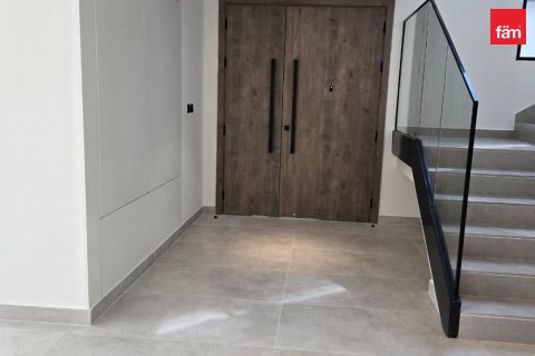 3 bedrooms Townhouse in Dubai, UAE No. 173260 11