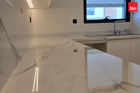 3 bedrooms Townhouse in Dubai, UAE No. 173260 9