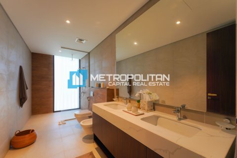 5 bedrooms Villa on the Saadiyat Island, UAE No. 145103 23