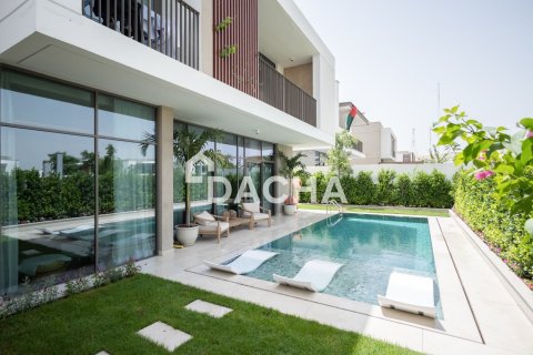 Villa de 5 chambres à Al Furjan, UAE No. 198498