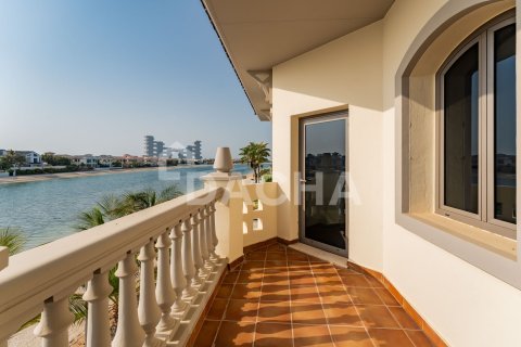 Villa de 5 chambres à Garden Homes, UAE No. 198501 11
