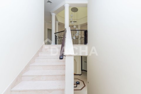 Villa de 5 chambres à Garden Homes, UAE No. 198501 23