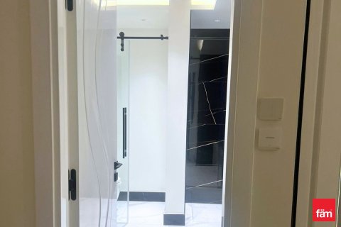 Apartment de 2 dormitorios en Business Bay, UAE No. 148610 9