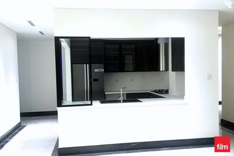 Apartment de 2 dormitorios en Business Bay, UAE No. 148610 3