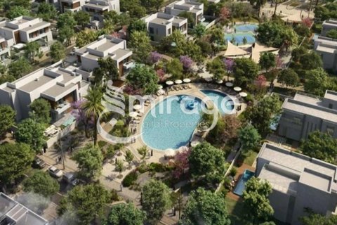 Land de 800m² en  Saadiyat Island, UAE No. 81128 11