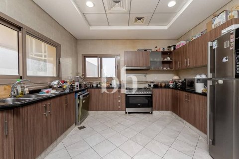 5 bedrooms Villa No. 113435 16