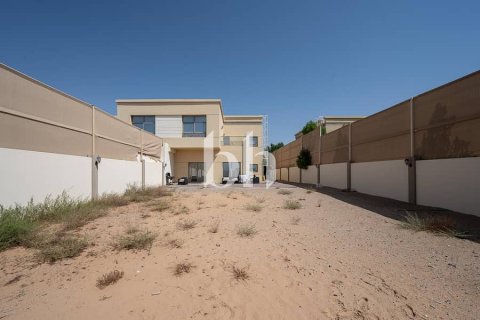 5 bedrooms Villa No. 113435 4