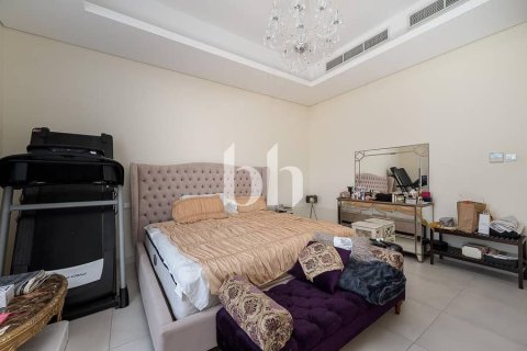 5 bedrooms Villa No. 113435 13