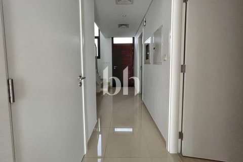 3 bedrooms Townhouse  No. 113434 8