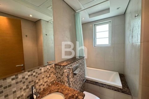 Villa de 4 dormitorios en Jumeirah Park, UAE No. 68744 2