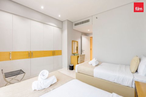 Квартира с 3 спальнями №120506 17