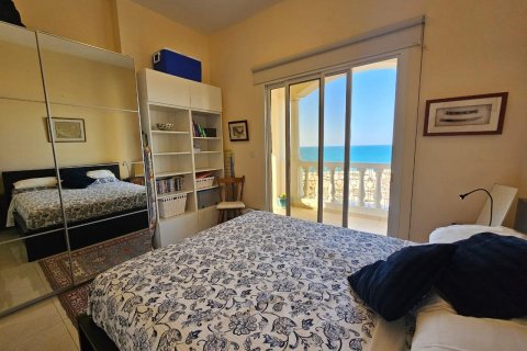 Apartment de 2 dormitorios  No. 124018 24