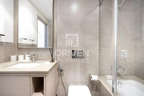 2 bedrooms Apartment in Opera District, UAE No. 193430 3
