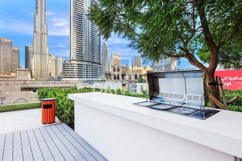 1 bedroom Apartment in Burj Royale, UAE No. 193429 5
