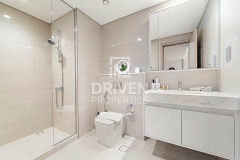 1 bedroom Apartment in Burj Royale, UAE No. 193429 27