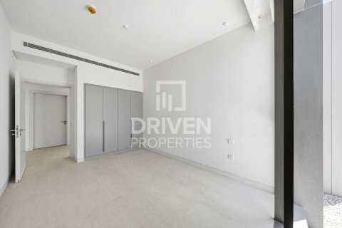 3 bedrooms Townhouse in Nad Al Sheba 1, UAE No. 193427 16