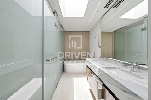 3 bedrooms Townhouse in Nad Al Sheba 1, UAE No. 193427 7