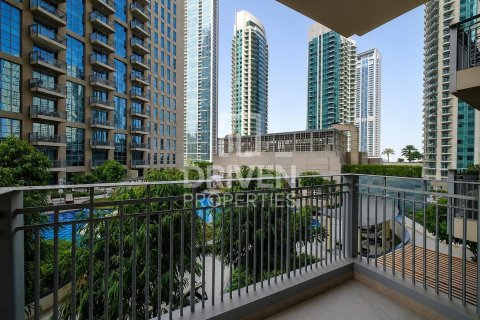 Appartement de 2 chambres à Standpoint Towers, UAE No. 206775 25