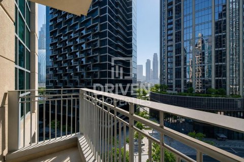 Appartement de 2 chambres à Standpoint Towers, UAE No. 206775 22