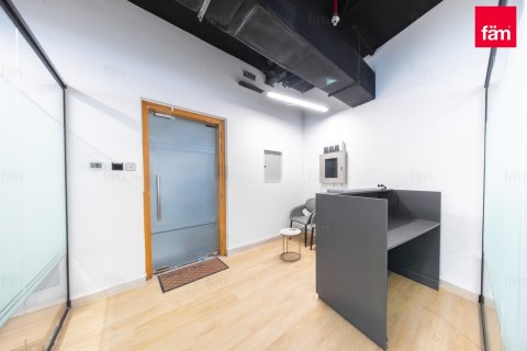 106m² Office in Business Bay, UAE No. 143431 3