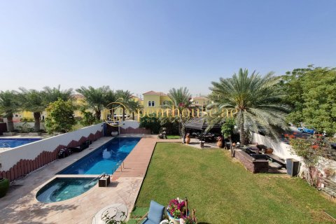 Villa de 3 dormitorios en Legacy, UAE No. 78447 11