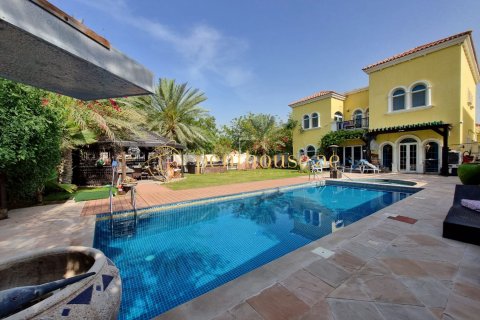 Villa de 3 dormitorios en Legacy, UAE No. 78447 2