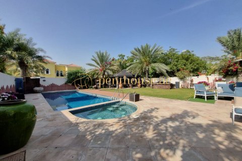 Villa de 3 dormitorios en Legacy, UAE No. 78447 16