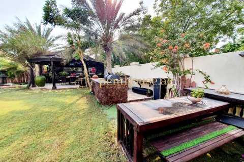 Villa de 3 dormitorios en Legacy, UAE No. 78447 15