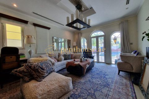Villa de 3 dormitorios en Legacy, UAE No. 78447 6