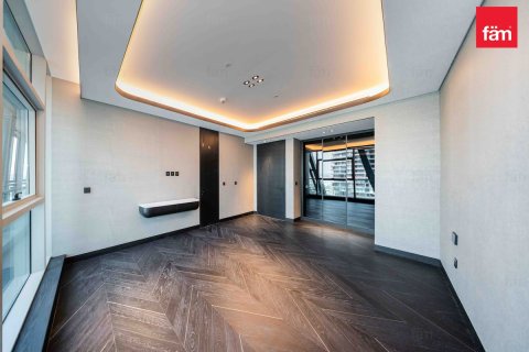 3 bedrooms Apartment in Business Bay, UAE No. 185167 12