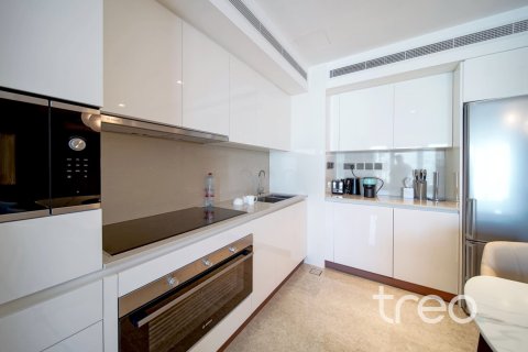 Квартира с 3 спальнями в Address Harbour Point, ОАЭ №186736 11