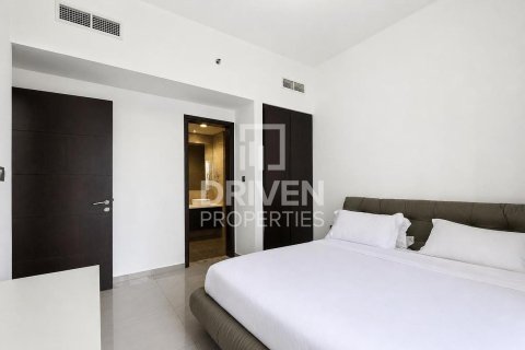Appartement de 2 chambres à Merano Tower, UAE No. 200657 15