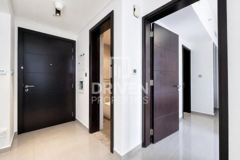 Appartement de 2 chambres à Merano Tower, UAE No. 200657 18